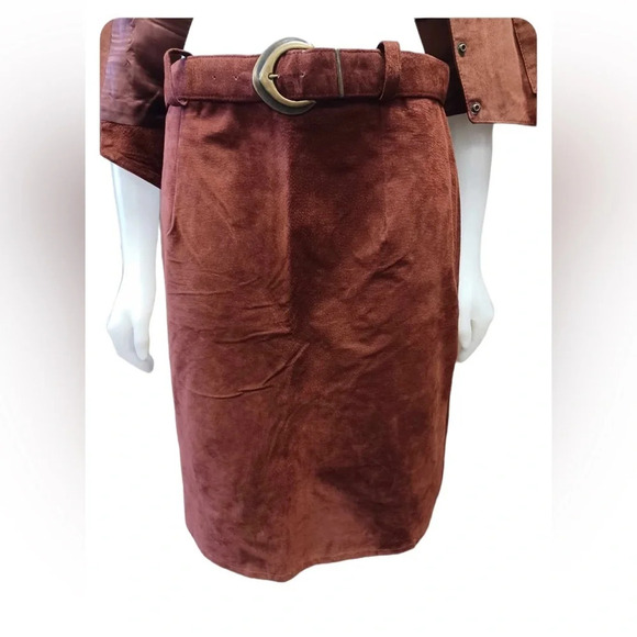 Seperate  Scene 2 Piece 100% Leather Skirt Size 14 Vest Size Large - Picture 6 of 15